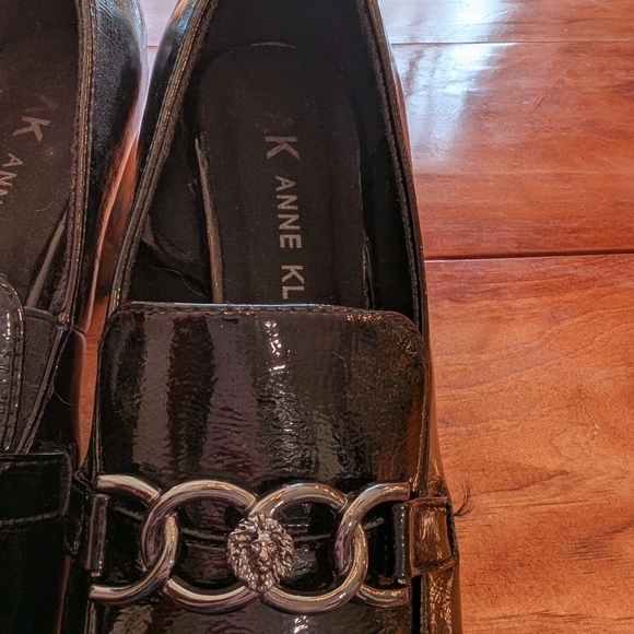 High heel shoes - Picture 2 of 3